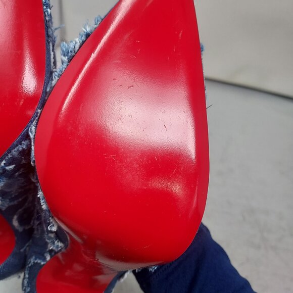 Christian Louboutin Blue Kate Toile Denim Brode Heel Shoe - Picture 4 of 11